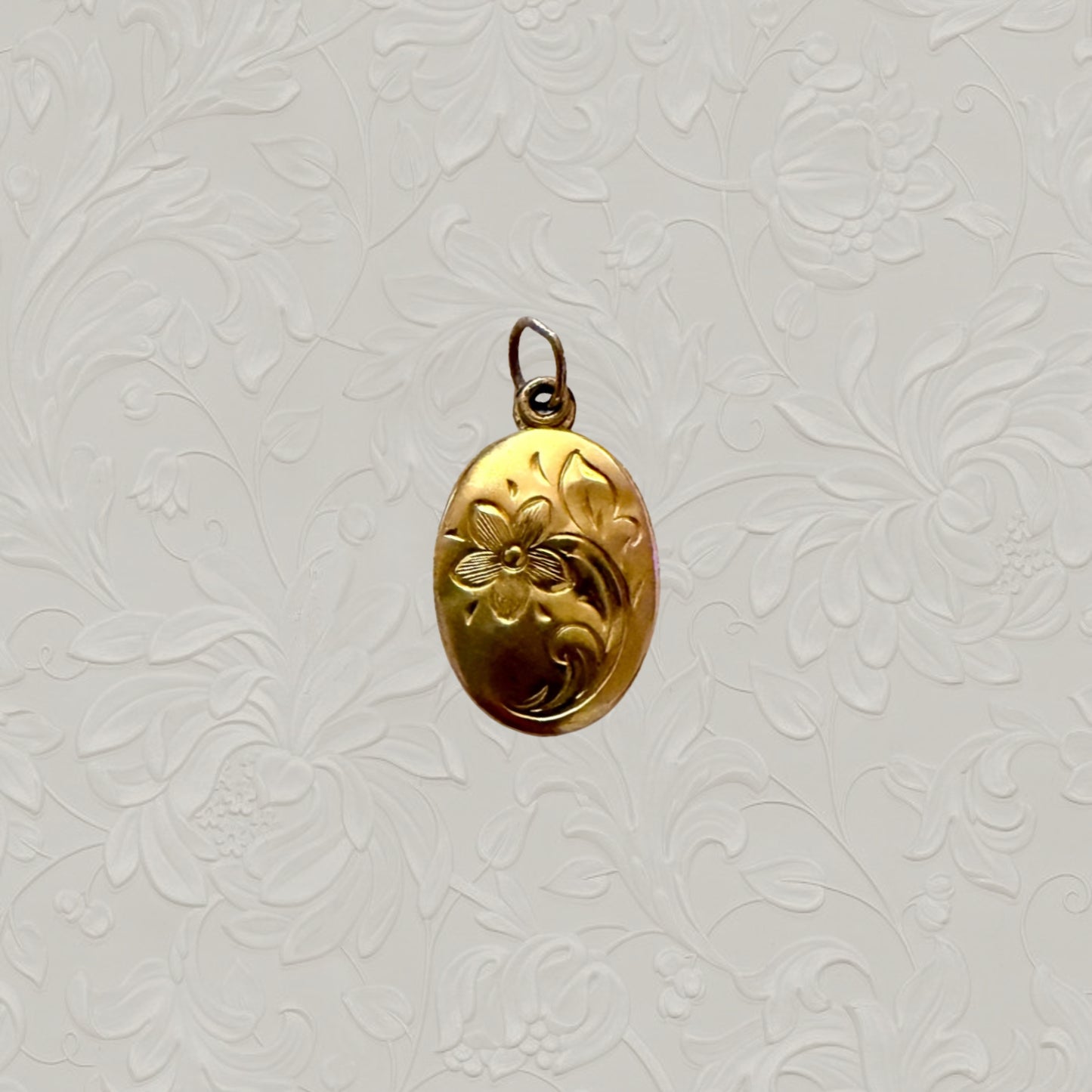 Vintage Oval Floral Locket