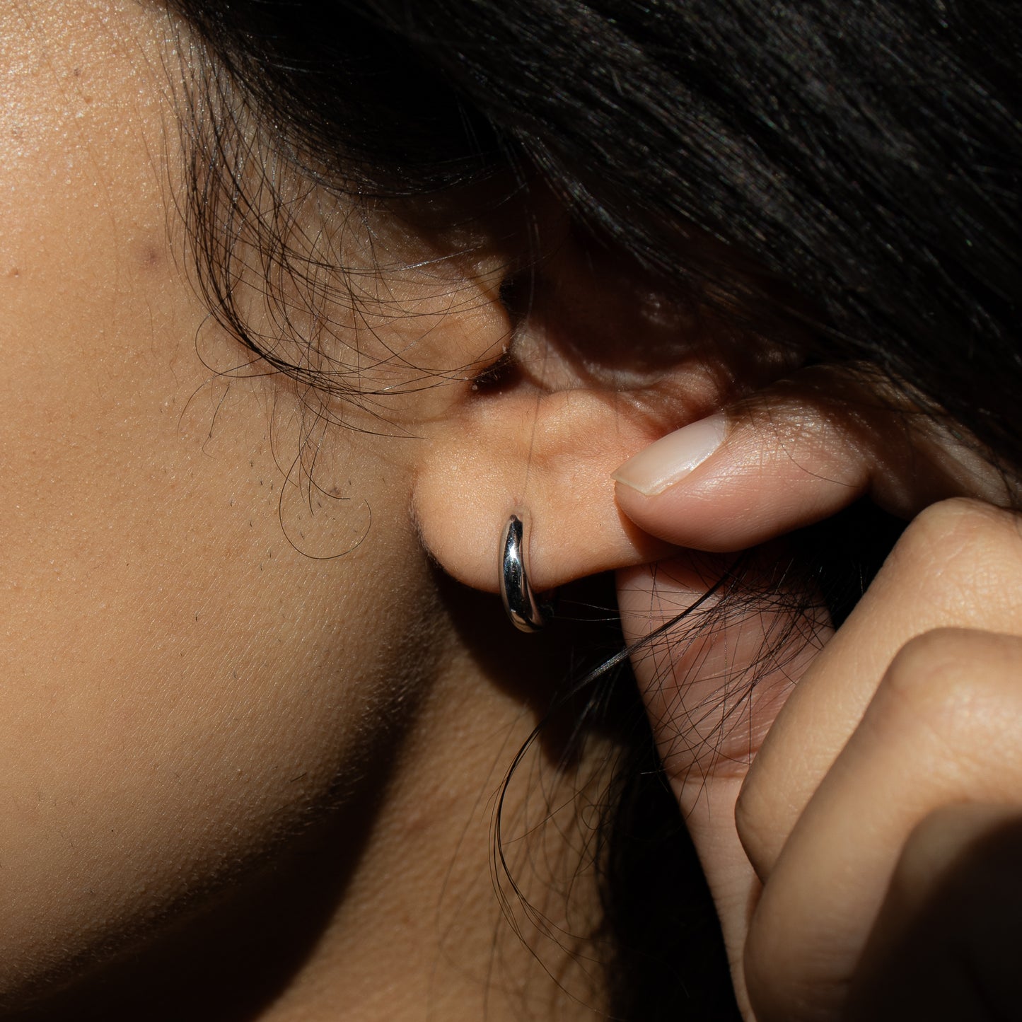 Small Bold Hoops