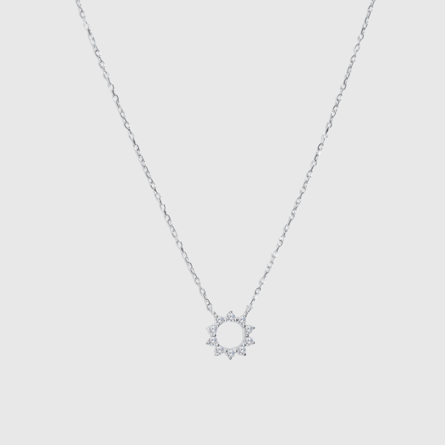Round Diamond Gold Necklace